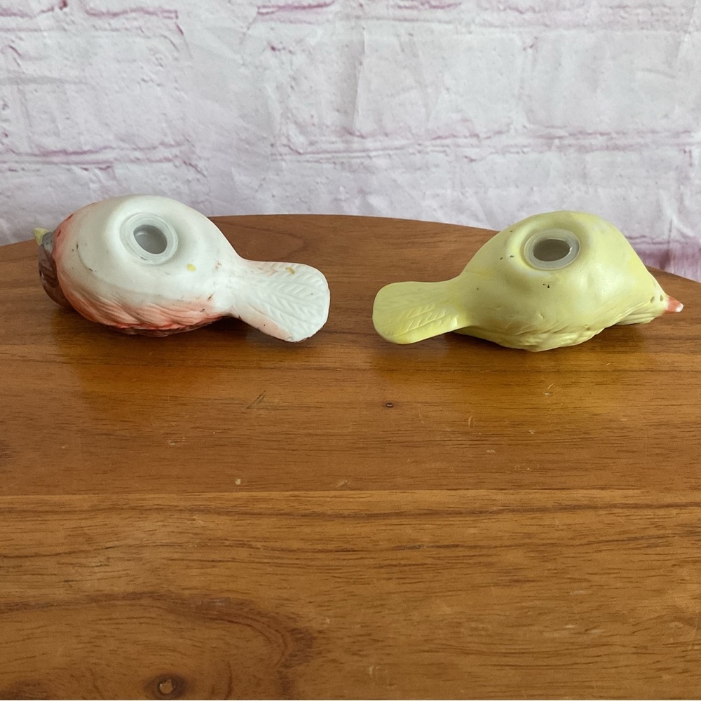 Vintage Two Birds in a Nest Salt and Pepper Shakers - Picture 6 of 7